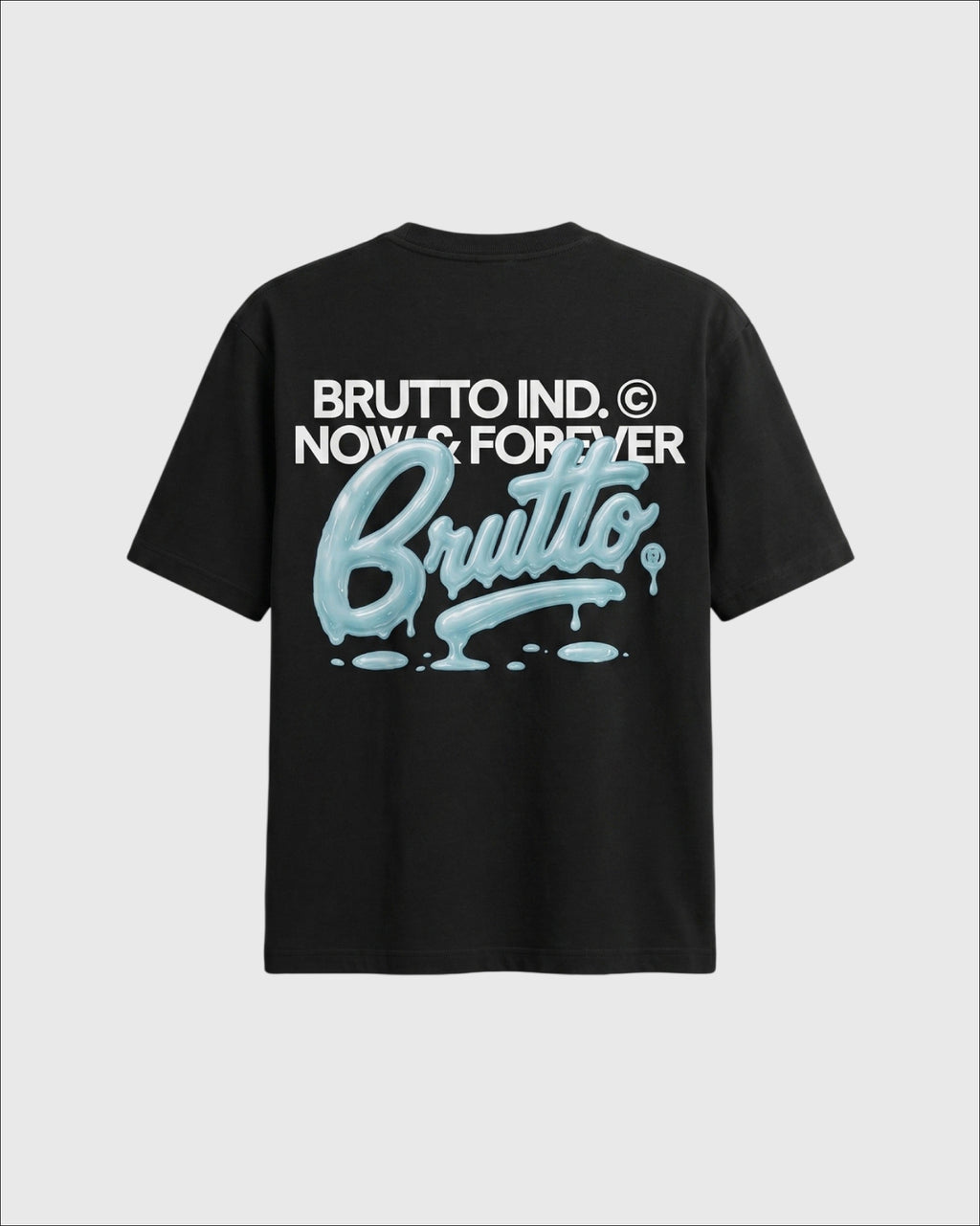 Remera Bruto Celeste Negra